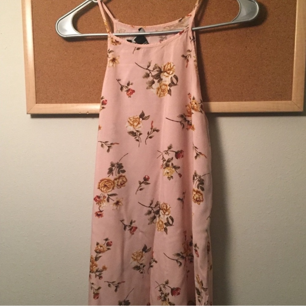 Rose pink floral dress 🌸